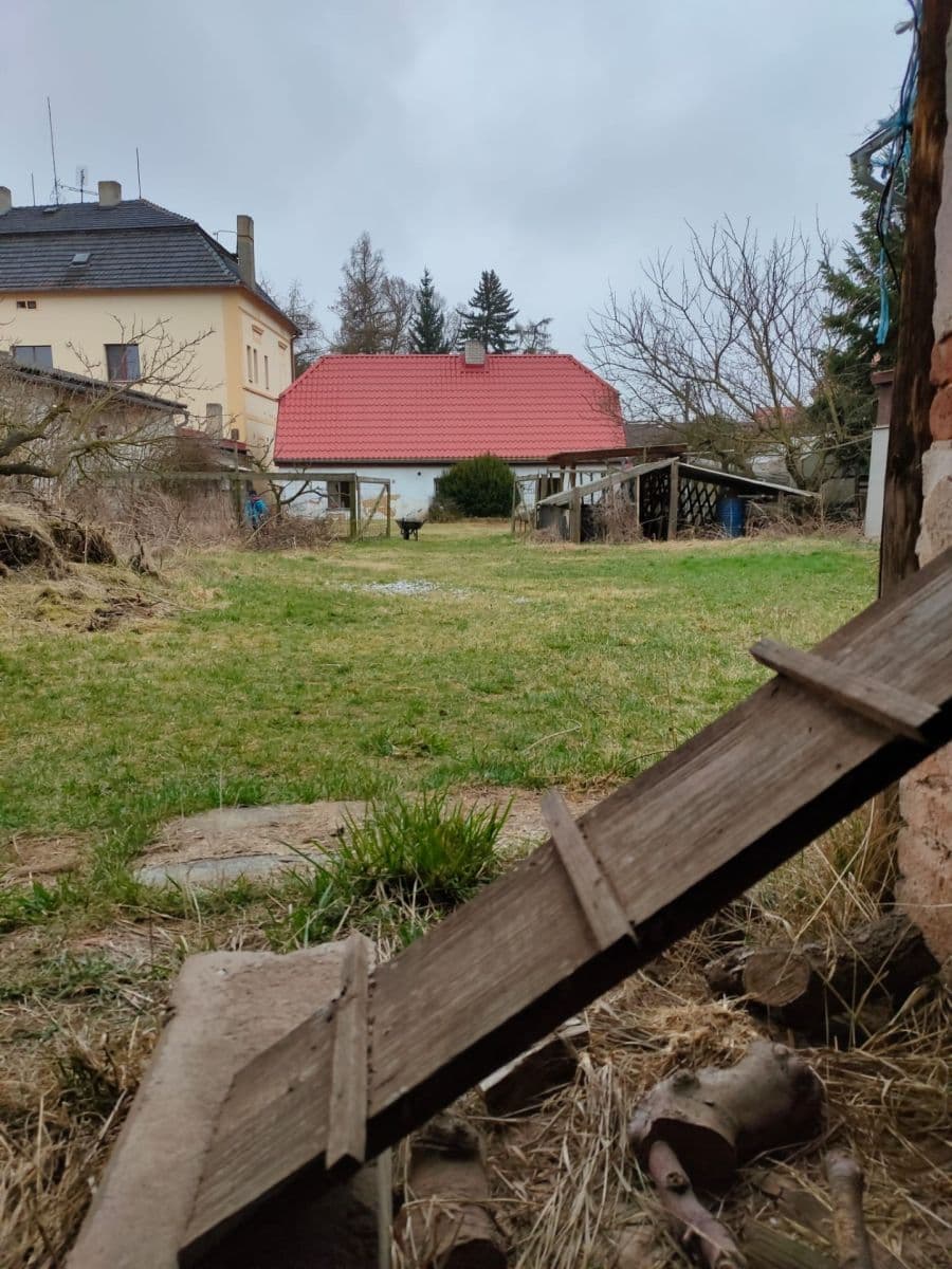 Prodej domu 74 m², pozemek 2.329 m², Hořesedly, Středočeský kraj Prodej domu 74 m², pozemek 2.329 m², Hořesedly, Středočeský kraj