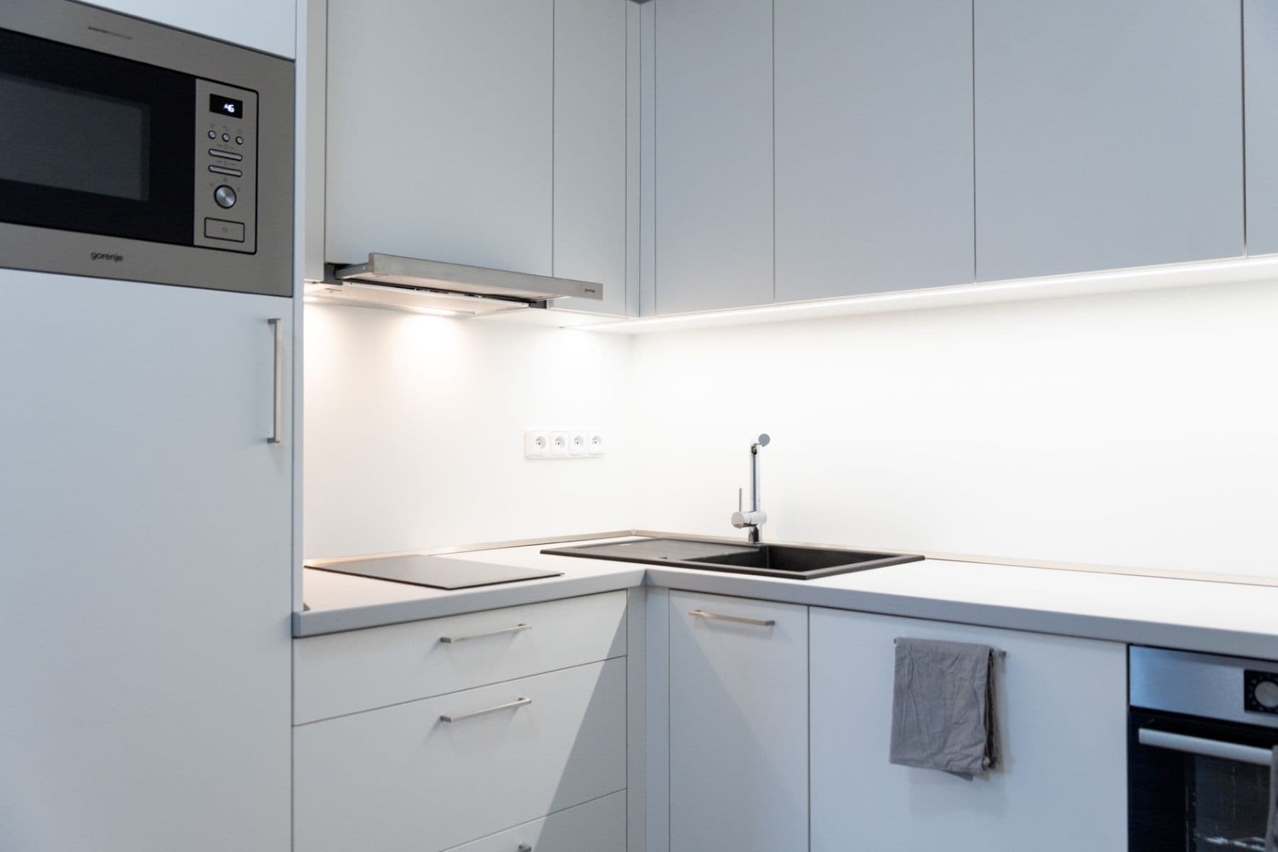 Pronájem bytu 2+kk 65 m², Nad Stráněmi, Zlín, Zlínský kraj Pronájem bytu 2+kk 65 m², Nad Stráněmi, Zlín, Zlínský kraj
