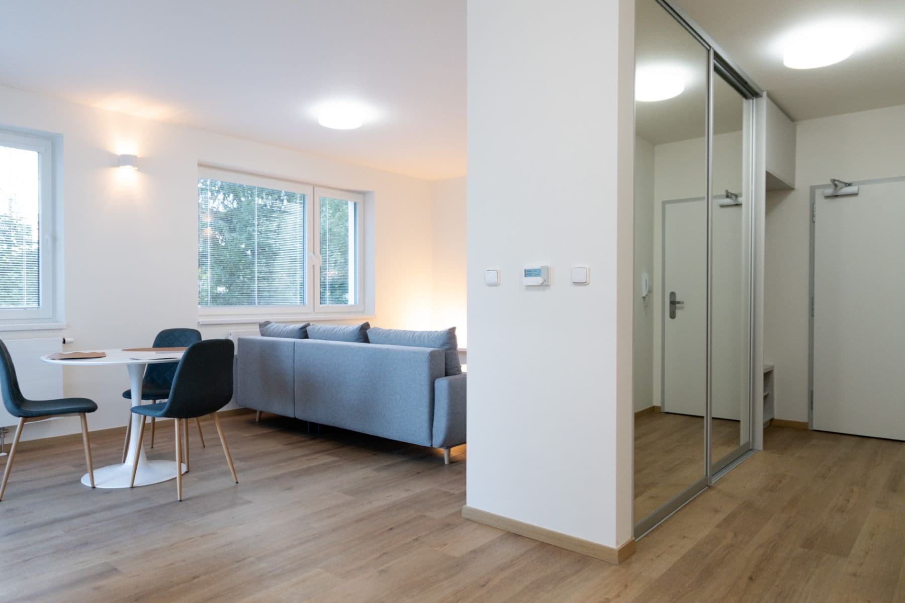 Pronájem bytu 2+kk 65 m², Nad Stráněmi, Zlín, Zlínský kraj Pronájem bytu 2+kk 65 m², Nad Stráněmi, Zlín, Zlínský kraj