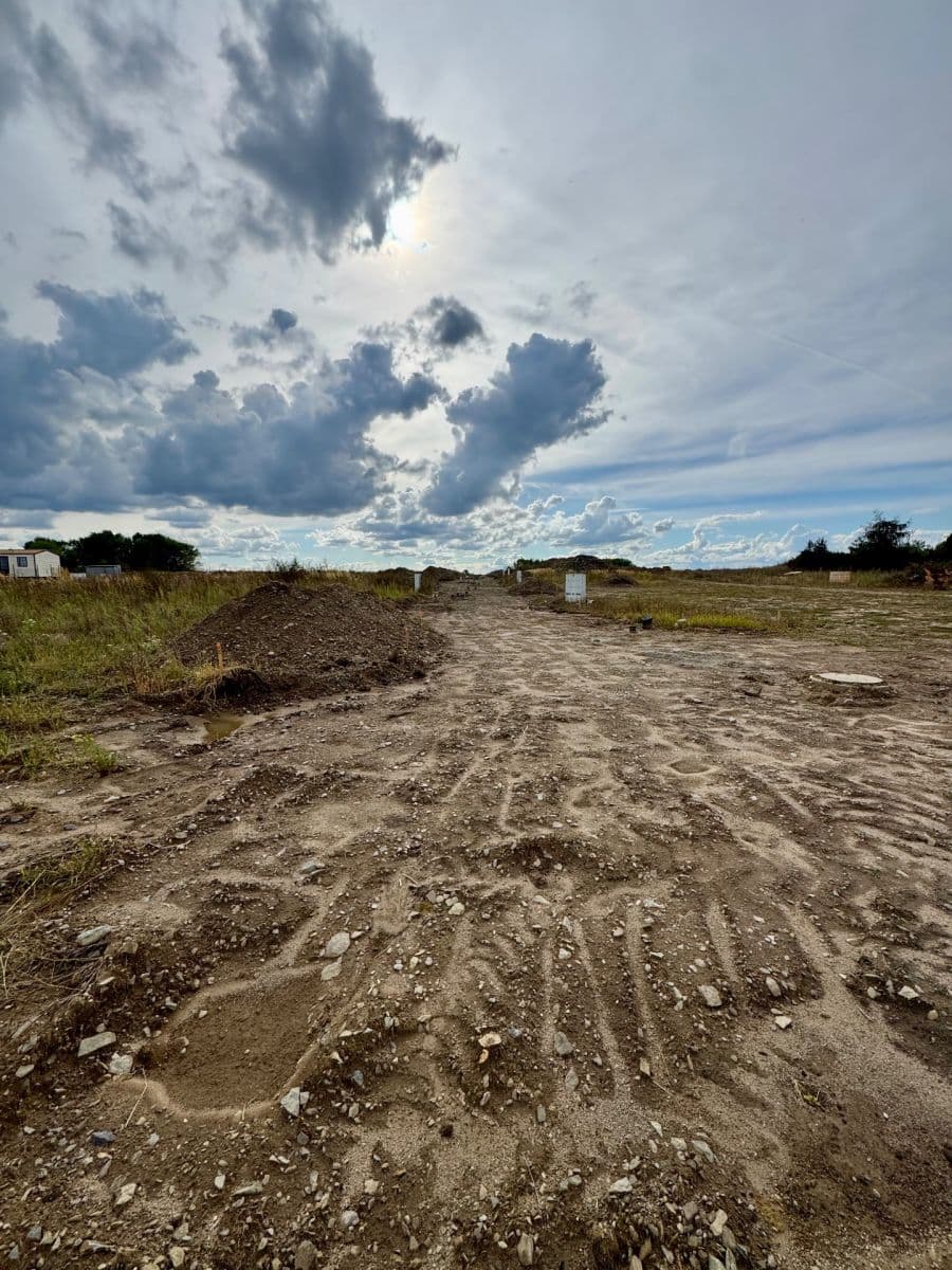 Prodej pozemku 1.069 m², Záryby, Středočeský kraj Prodej pozemku 1.069 m², Záryby, Středočeský kraj