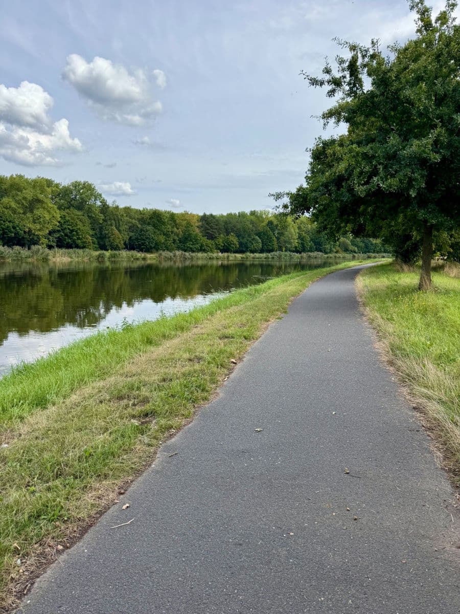 Prodej pozemku 1.069 m², Záryby, Středočeský kraj Prodej pozemku 1.069 m², Záryby, Středočeský kraj