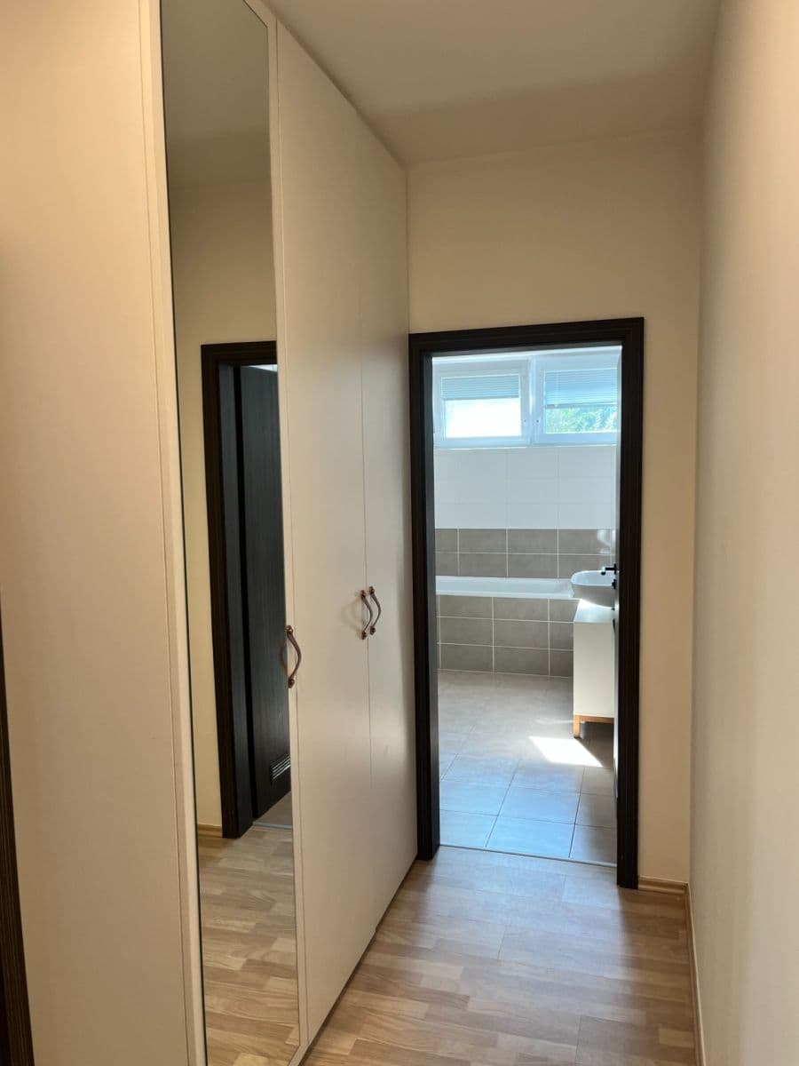Prodej bytu 2+kk 60 m², Václava Trojana, Praha, Praha Prodej bytu 2+kk 60 m², Václava Trojana, Praha, Praha