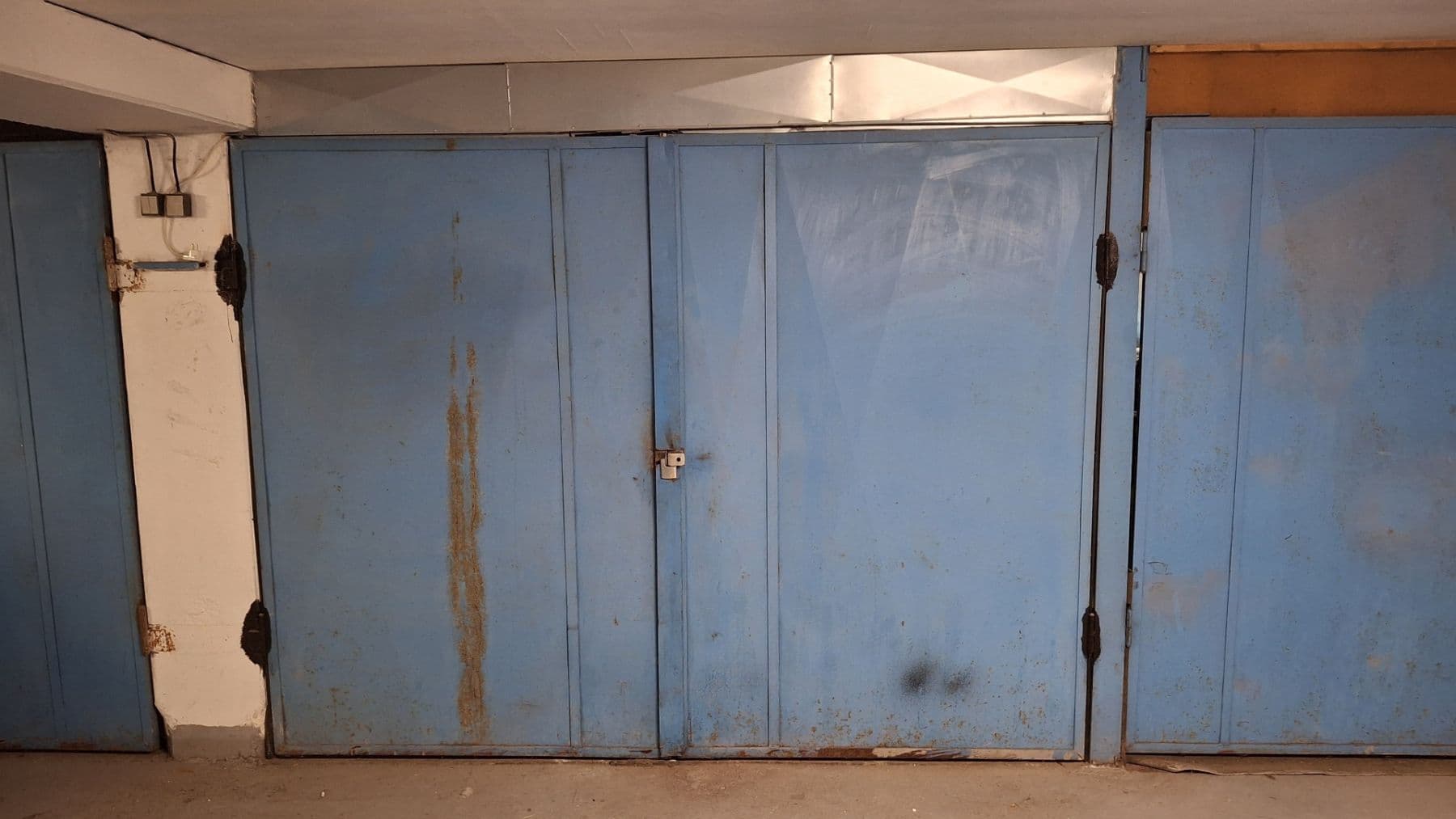 Prodej garáže 18 m², Pavrovského, Praha, Praha Prodej garáže 18 m², Pavrovského, Praha, Praha