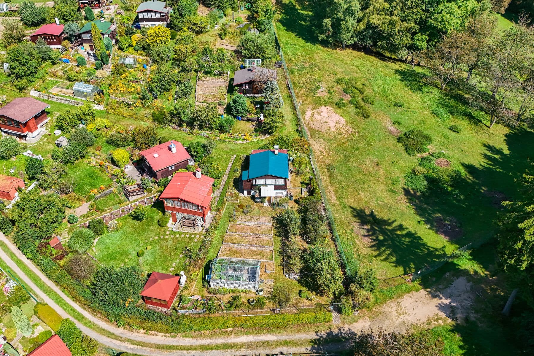 Prodej chaty, chalupy 25 m², pozemek 422 m², Pod Lesem, Jablonec nad Nisou, Liberecký kraj Prodej chaty, chalupy 25 m², pozemek 422 m², Pod Lesem, Jablonec nad Nisou, Liberecký kraj