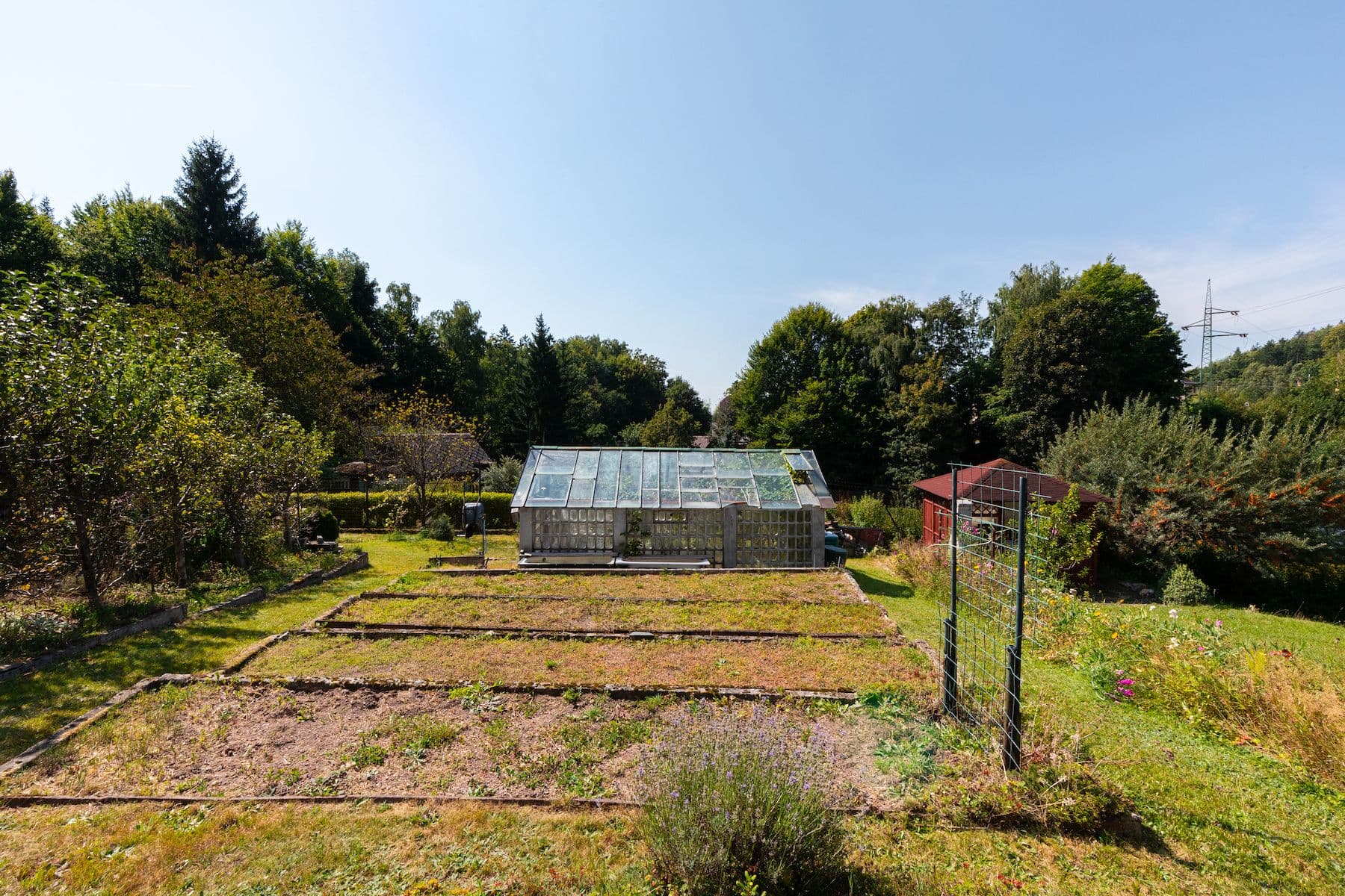 Prodej chaty, chalupy 25 m², pozemek 422 m², Pod Lesem, Jablonec nad Nisou, Liberecký kraj Prodej chaty, chalupy 25 m², pozemek 422 m², Pod Lesem, Jablonec nad Nisou, Liberecký kraj