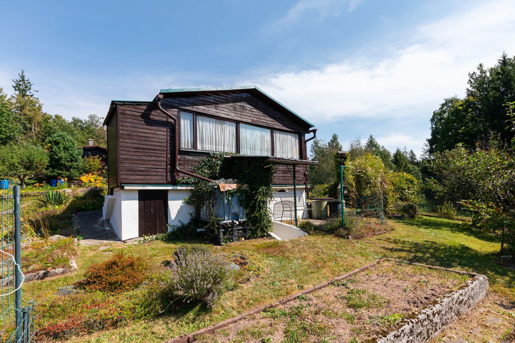 Prodej chaty, chalupy 25 m², pozemek 422 m², Pod Lesem, Jablonec nad Nisou, Liberecký kraj Prodej chaty, chalupy 25 m², pozemek 422 m², Pod Lesem, Jablonec nad Nisou, Liberecký kraj