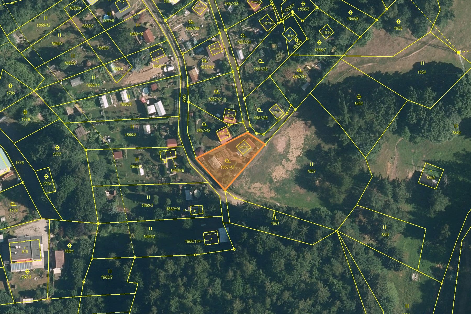 Prodej chaty, chalupy 25 m², pozemek 422 m², Pod Lesem, Jablonec nad Nisou, Liberecký kraj Prodej chaty, chalupy 25 m², pozemek 422 m², Pod Lesem, Jablonec nad Nisou, Liberecký kraj