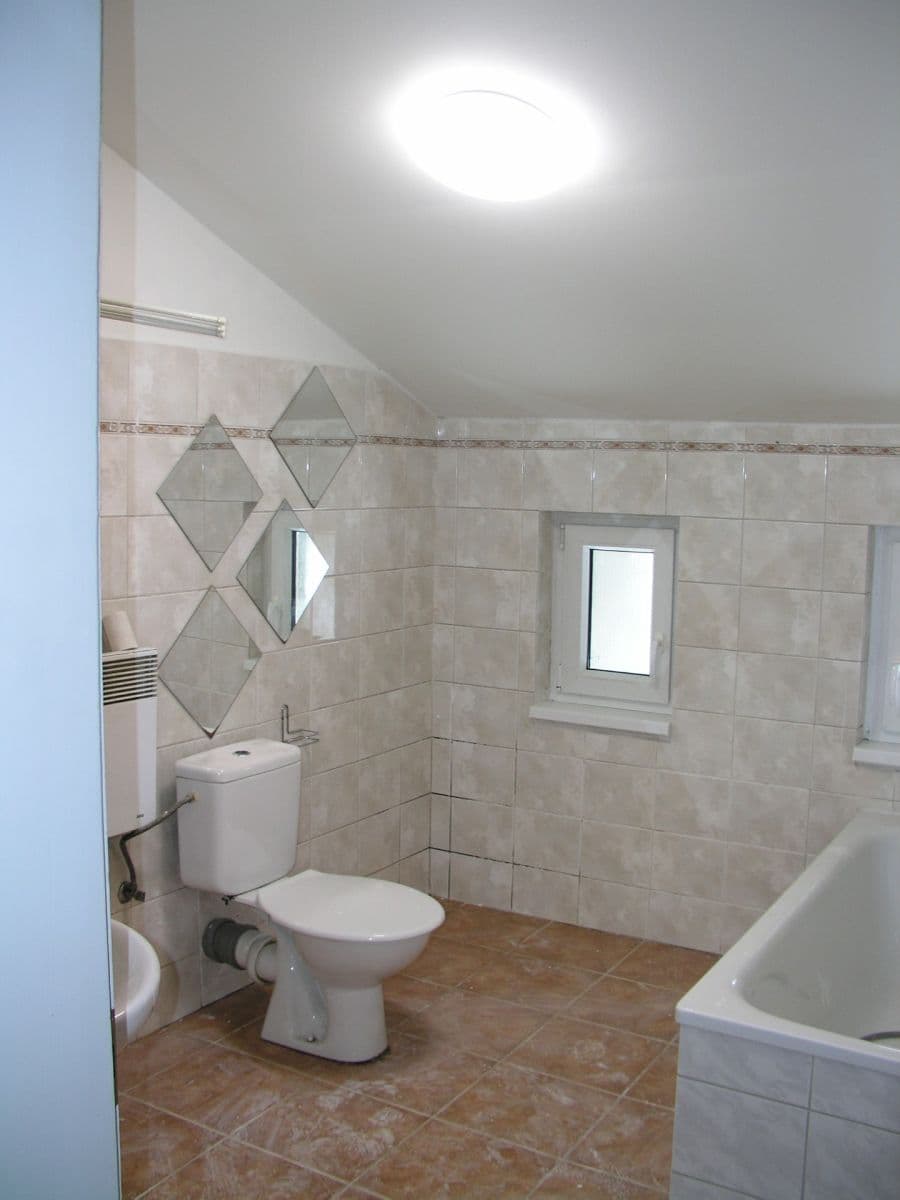 Pronájem bytu 2+1 68 m², Velké Hamry, Liberecký kraj Pronájem bytu 2+1 68 m², Velké Hamry, Liberecký kraj