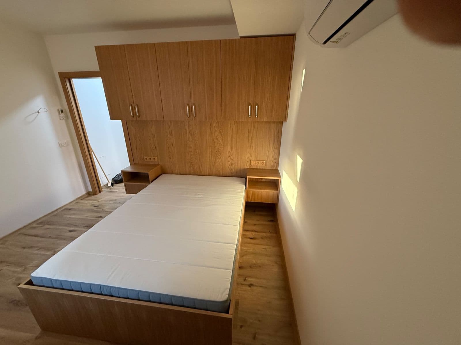 Pronájem bytu 1+kk 24 m², Josefa Houdka, Praha, Praha Pronájem bytu 1+kk 24 m², Josefa Houdka, Praha, Praha