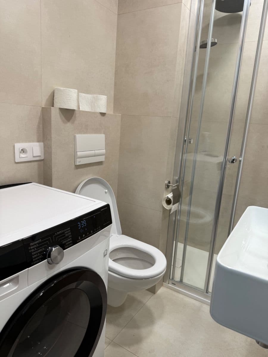 Pronájem bytu 1+kk 24 m², Josefa Houdka, Praha, Praha Pronájem bytu 1+kk 24 m², Josefa Houdka, Praha, Praha