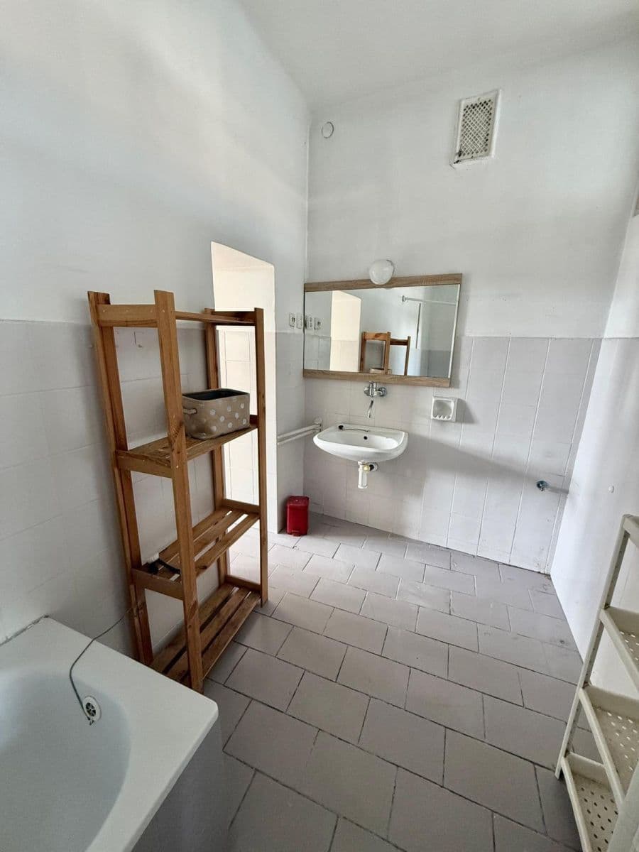 Pronájem bytu 4+1 138 m², Skořepka, Brno, Jihomoravský kraj Pronájem bytu 4+1 138 m², Skořepka, Brno, Jihomoravský kraj