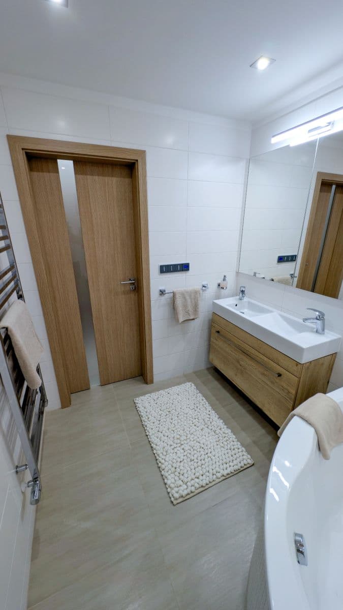 Pronájem bytu 2+kk 82 m², Rokycanova, Olomouc, Olomoucký kraj Pronájem bytu 2+kk 82 m², Rokycanova, Olomouc, Olomoucký kraj