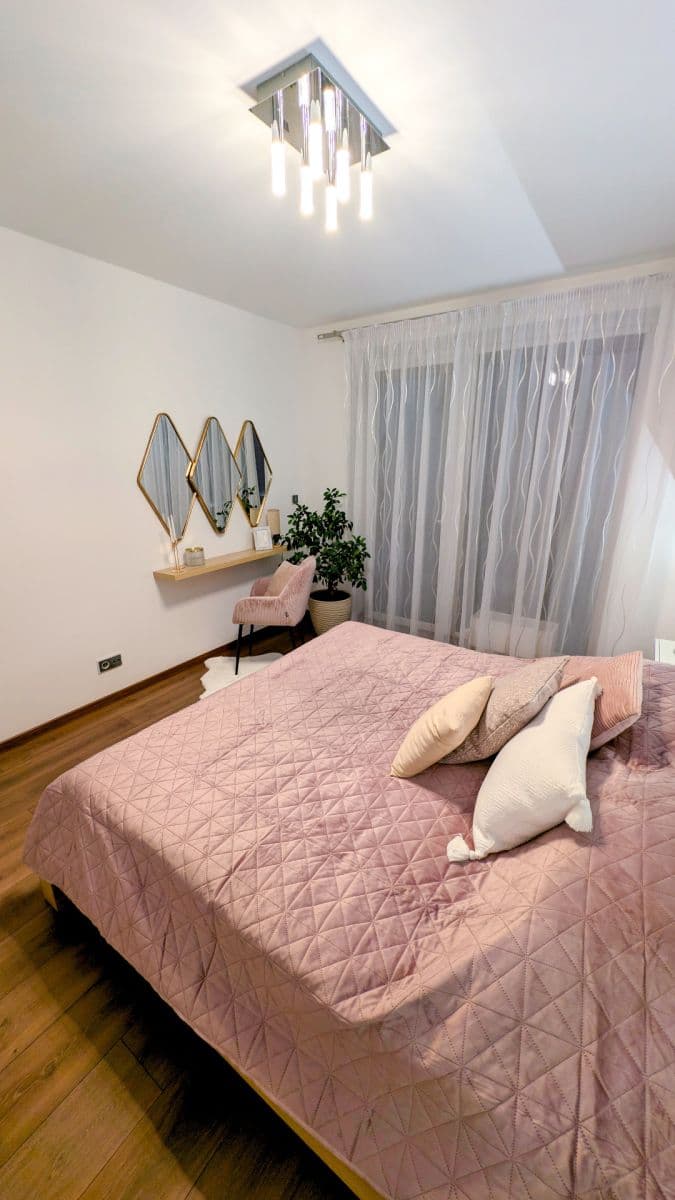 Pronájem bytu 2+kk 82 m², Rokycanova, Olomouc, Olomoucký kraj Pronájem bytu 2+kk 82 m², Rokycanova, Olomouc, Olomoucký kraj