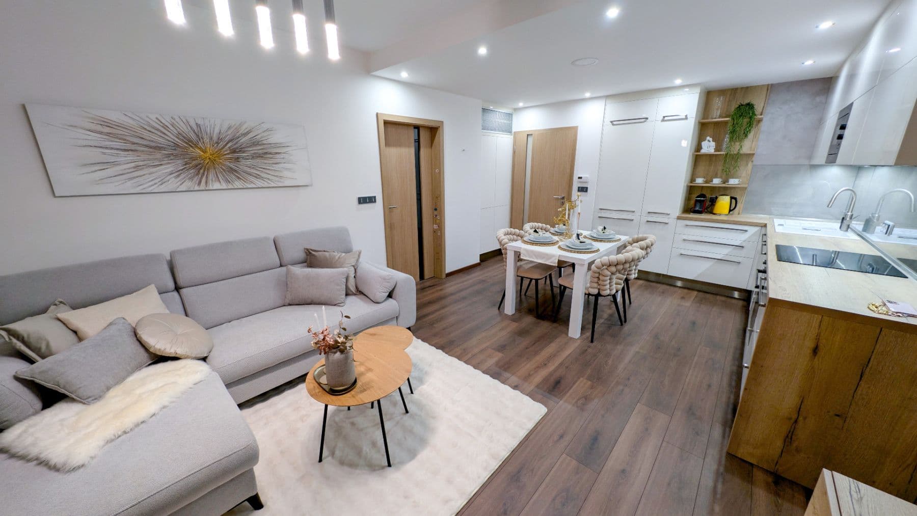 Pronájem bytu 2+kk 82 m², Rokycanova, Olomouc, Olomoucký kraj Pronájem bytu 2+kk 82 m², Rokycanova, Olomouc, Olomoucký kraj