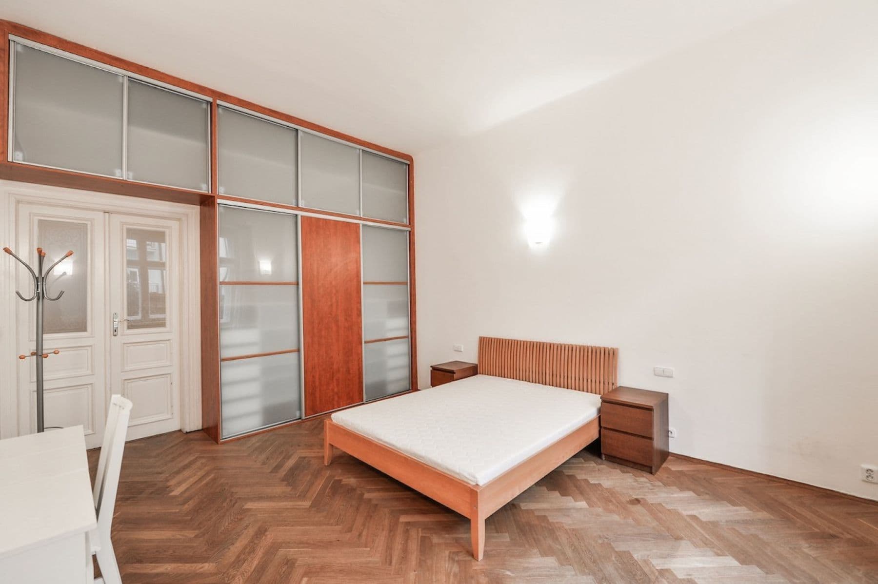 Pronájem bytu 2+1 79 m², U Milosrdných, Praha, Praha Pronájem bytu 2+1 79 m², U Milosrdných, Praha, Praha