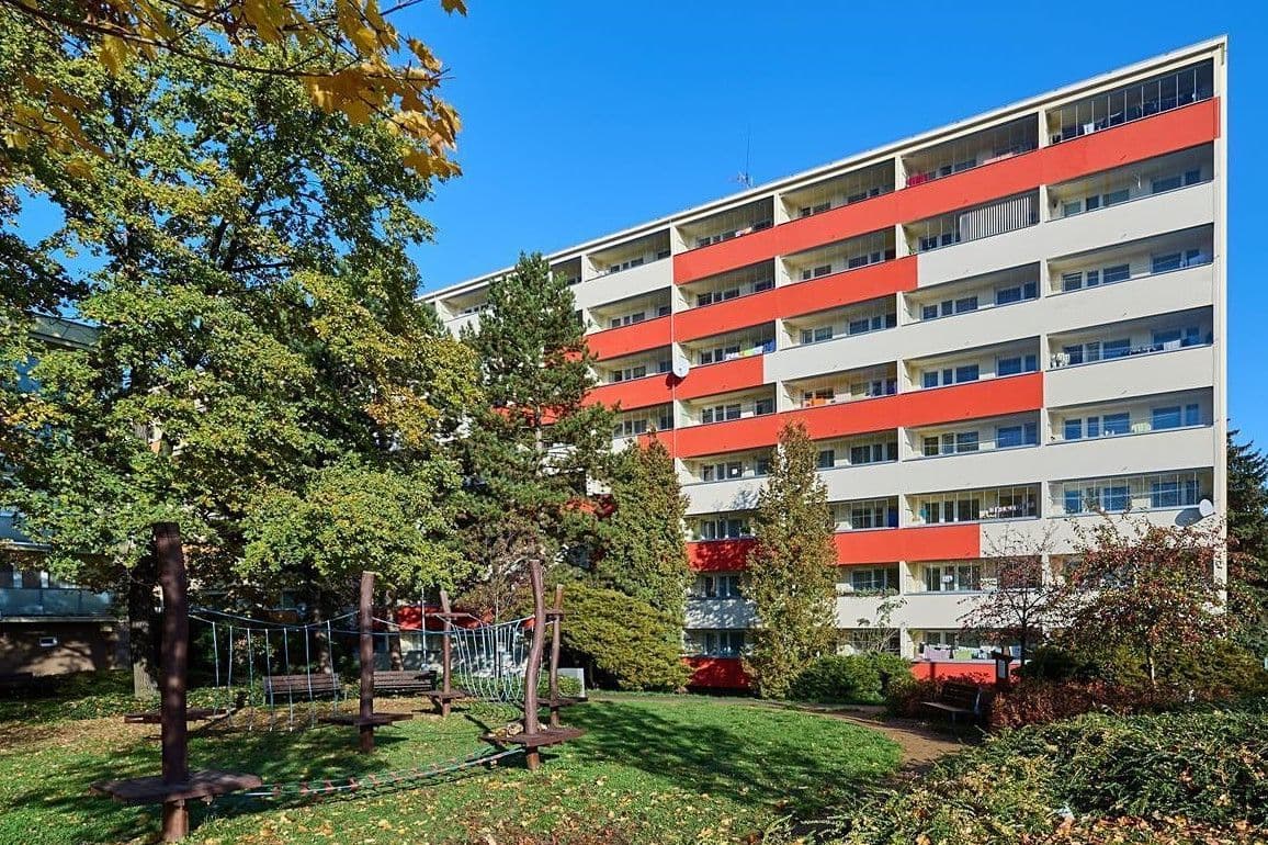 Pronájem bytu 3+kk 67 m², Rimavské Soboty, Kolín, Středočeský kraj Pronájem bytu 3+kk 67 m², Rimavské Soboty, Kolín, Středočeský kraj