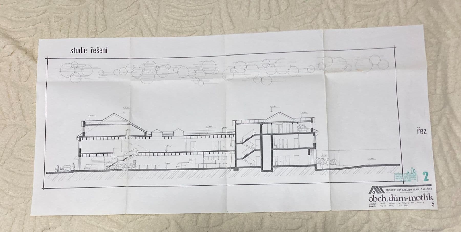 Prodej nebytového prostoru 1.250 m², Buš, Středočeský kraj Prodej nebytového prostoru 1.250 m², Buš, Středočeský kraj