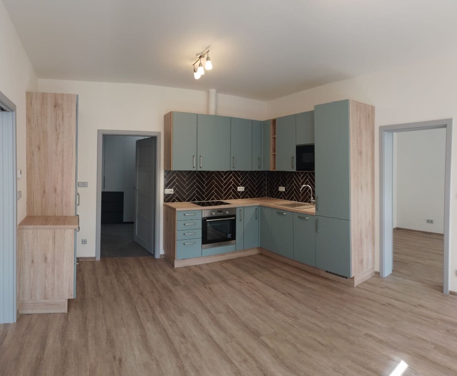 Pronájem bytu 3+kk 67 m², Rooseveltova, Praha, Praha Pronájem bytu 3+kk 67 m², Rooseveltova, Praha, Praha