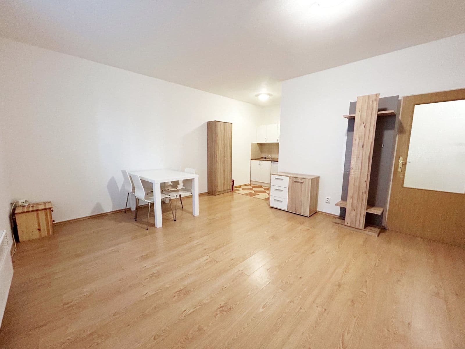 Pronájem bytu 1+kk 31 m², Novovysočanská, Praha, Praha Pronájem bytu 1+kk 31 m², Novovysočanská, Praha, Praha