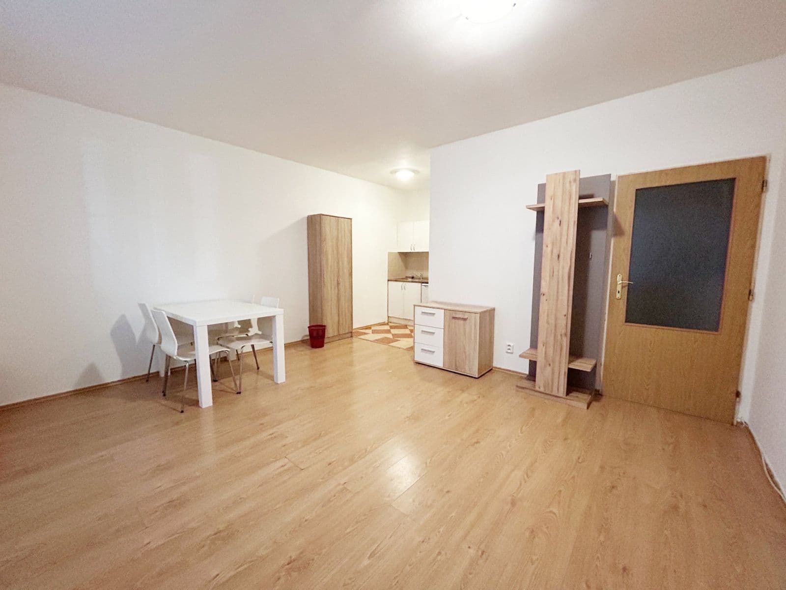 Pronájem bytu 1+kk 31 m², Novovysočanská, Praha, Praha Pronájem bytu 1+kk 31 m², Novovysočanská, Praha, Praha