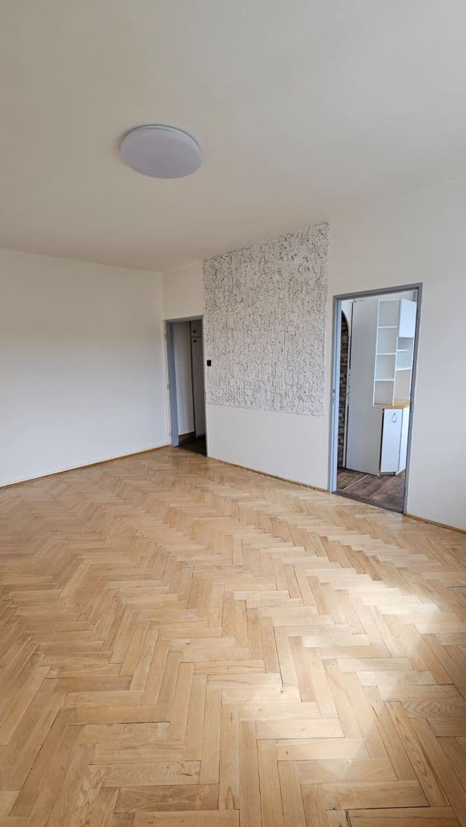 Prodej bytu 2+1 54 m², Sládkova, Úpice, Královéhradecký kraj Prodej bytu 2+1 54 m², Sládkova, Úpice, Královéhradecký kraj