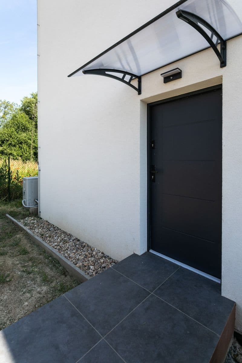 Prodej domu 159 m², pozemek 879 m², U Lesíka, Nová Ves, Středočeský kraj Prodej domu 159 m², pozemek 879 m², U Lesíka, Nová Ves, Středočeský kraj