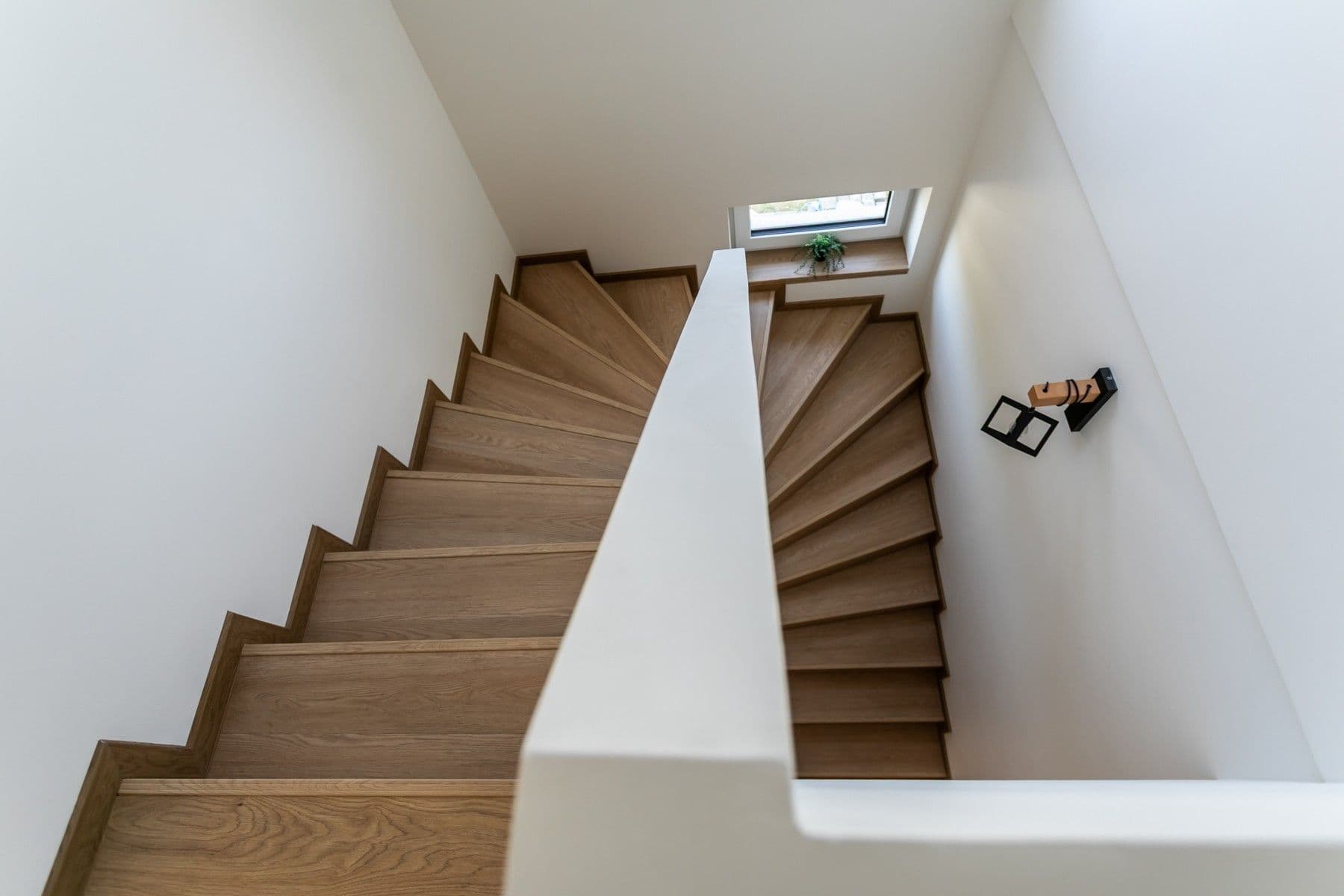 Prodej domu 159 m², pozemek 879 m², U Lesíka, Nová Ves, Středočeský kraj Prodej domu 159 m², pozemek 879 m², U Lesíka, Nová Ves, Středočeský kraj