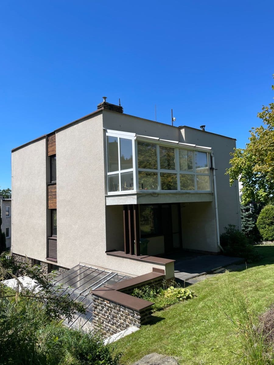 Pronájem domu 260 m², pozemek 132 m², Jabloňová, Rudolfov, Jihočeský kraj Pronájem domu 260 m², pozemek 132 m², Jabloňová, Rudolfov, Jihočeský kraj