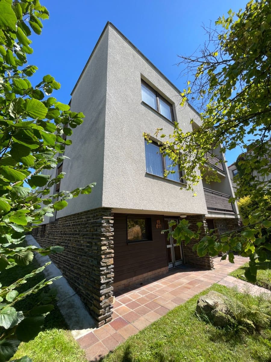 Pronájem domu 260 m², pozemek 132 m², Jabloňová, Rudolfov, Jihočeský kraj Pronájem domu 260 m², pozemek 132 m², Jabloňová, Rudolfov, Jihočeský kraj