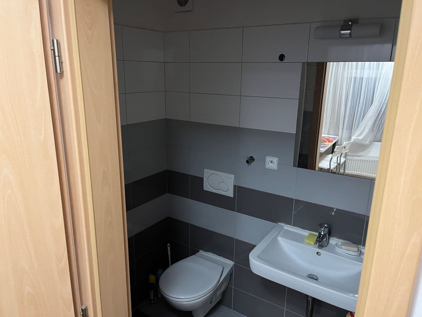 Pronájem bytu 1+kk 21 m², Rohová, Praha, Praha Pronájem bytu 1+kk 21 m², Rohová, Praha, Praha