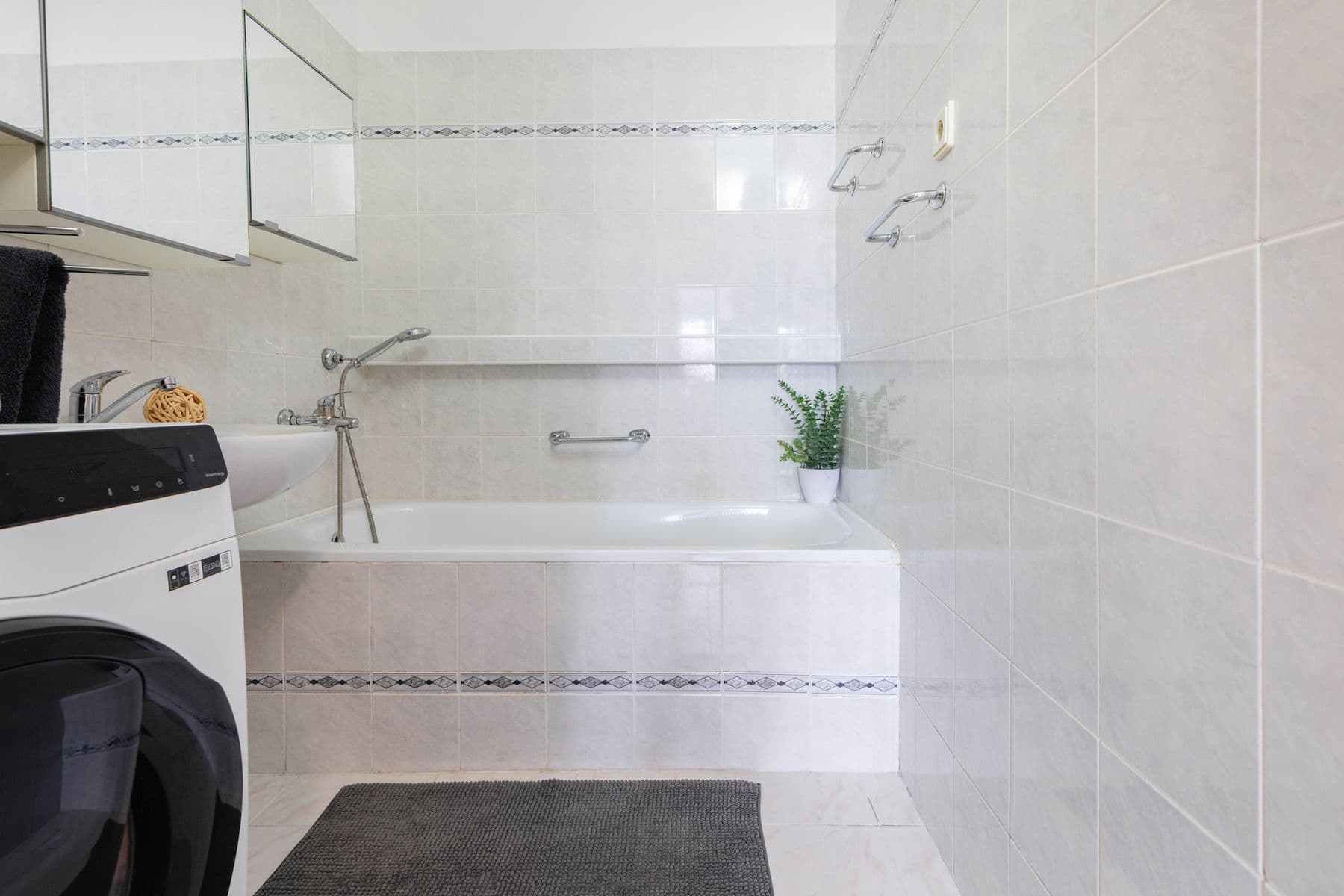 Prodej bytu 3+1 82 m², Vysočanská, Praha, Praha Prodej bytu 3+1 82 m², Vysočanská, Praha, Praha