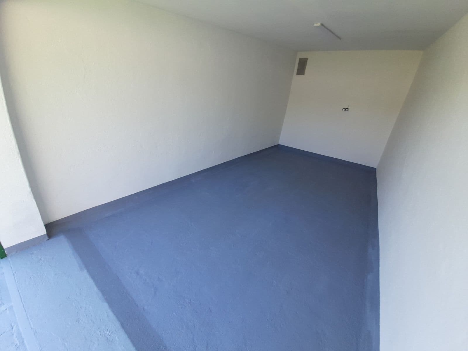 Prodej garáže 18 m², Plzeň, Plzeňský kraj Prodej garáže 18 m², Plzeň, Plzeňský kraj