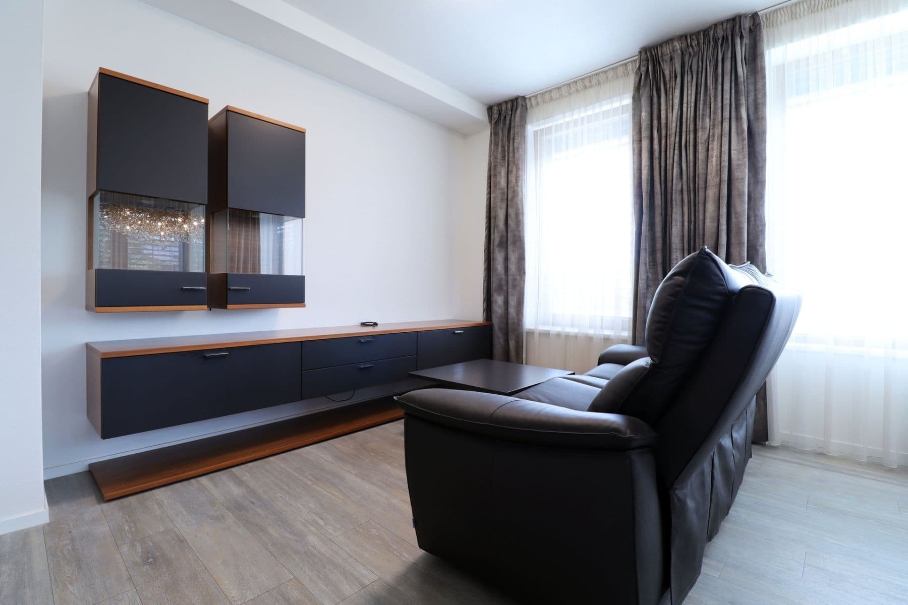 Pronájem bytu 4+kk 90 m², Pallova, Plzeň, Plzeňský kraj Pronájem bytu 4+kk 90 m², Pallova, Plzeň, Plzeňský kraj