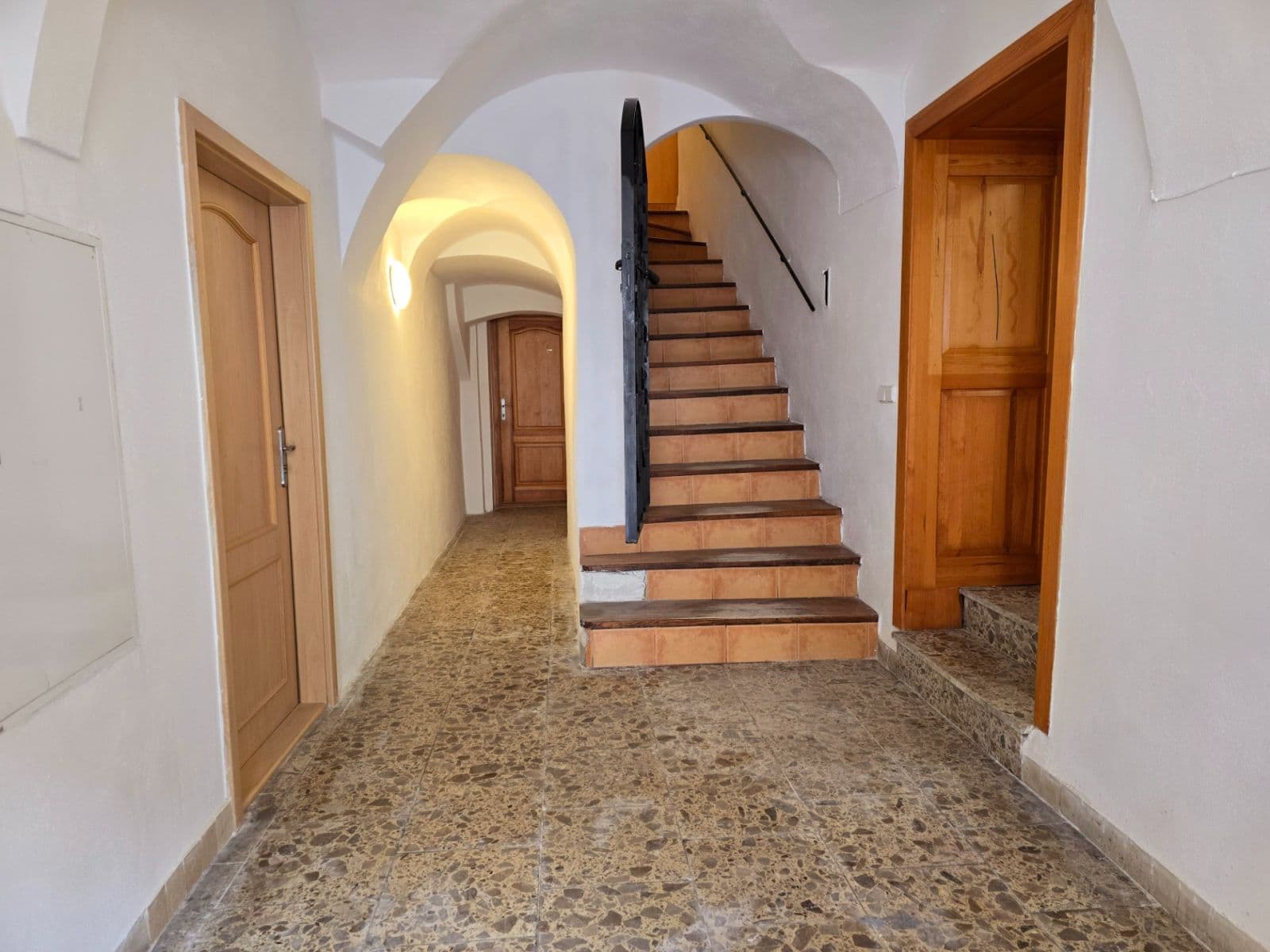 Prodej domu 362 m², pozemek 150 m², Denisova, Klatovy, Plzeňský kraj Prodej domu 362 m², pozemek 150 m², Denisova, Klatovy, Plzeňský kraj