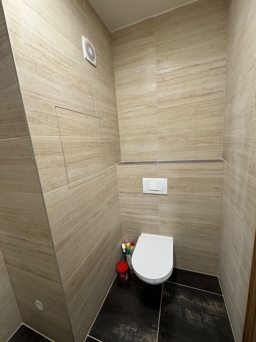 Pronájem bytu 2+kk 41 m², Na Úlehli, Praha, Praha Pronájem bytu 2+kk 41 m², Na Úlehli, Praha, Praha