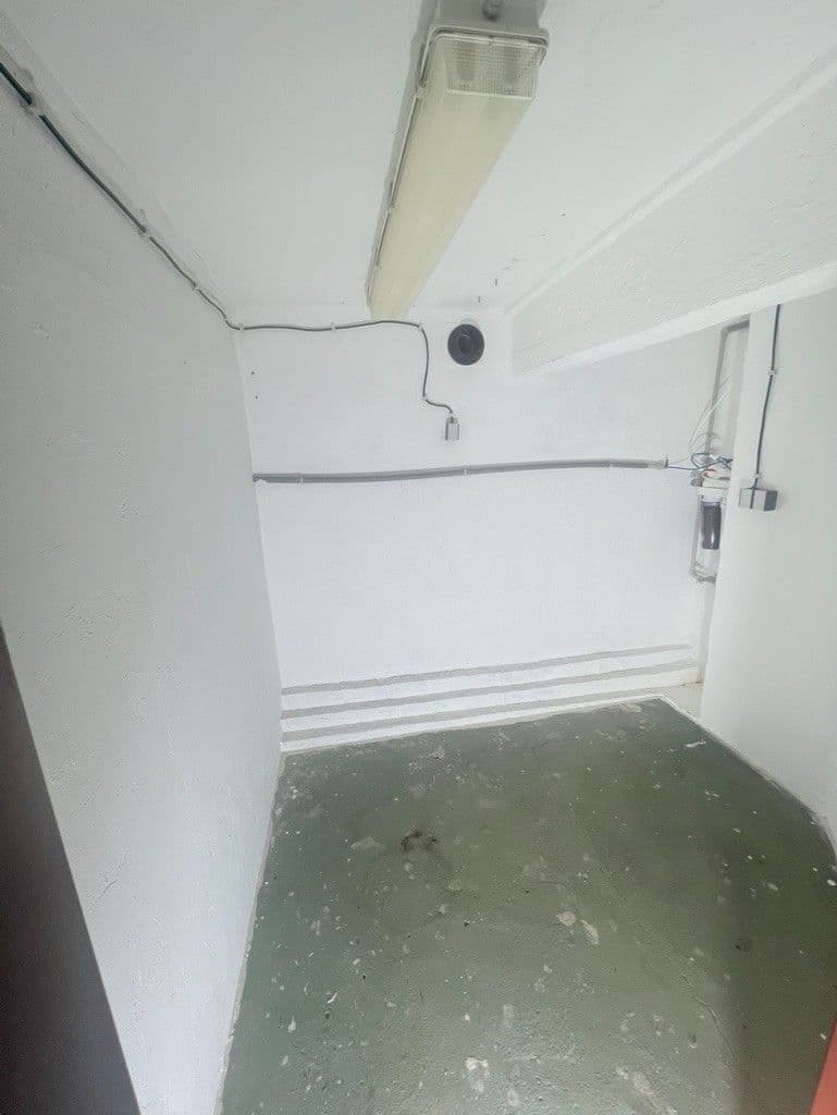 Pronájem nebytového prostoru 31 m², Chládkova, Brno, Jihomoravský kraj Pronájem nebytového prostoru 31 m², Chládkova, Brno, Jihomoravský kraj