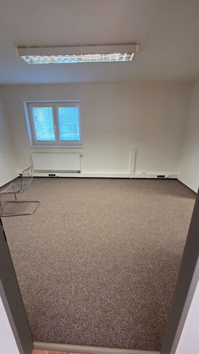 Pronájem kanceláře 85 m², Na Křivce, Praha, Praha Pronájem kanceláře 85 m², Na Křivce, Praha, Praha