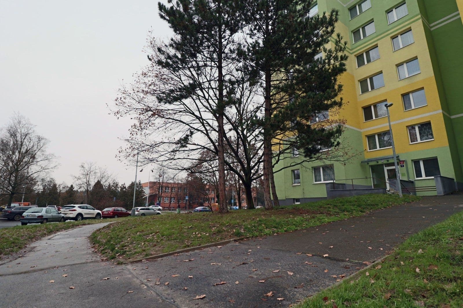 Pronájem bytu 1+kk 38 m², Kusého, Praha, Praha Pronájem bytu 1+kk 38 m², Kusého, Praha, Praha