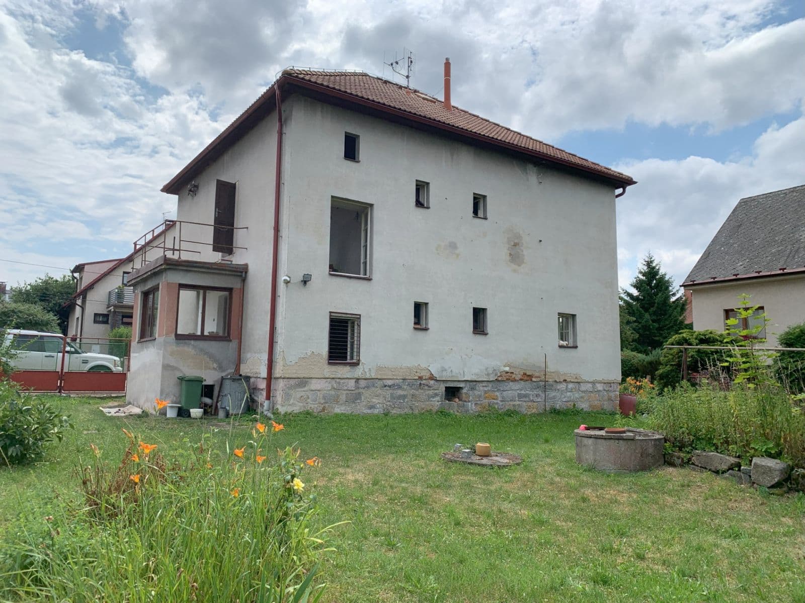 Prodej domu 200 m², pozemek 1.282 m², Požárníků, Dolní Bousov, Středočeský kraj Prodej domu 200 m², pozemek 1.282 m², Požárníků, Dolní Bousov, Středočeský kraj