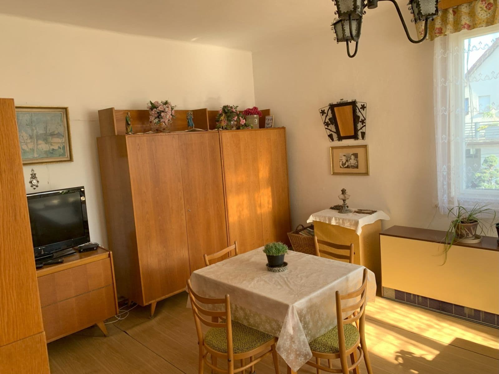 Prodej domu 200 m², pozemek 1.282 m², Požárníků, Dolní Bousov, Středočeský kraj Prodej domu 200 m², pozemek 1.282 m², Požárníků, Dolní Bousov, Středočeský kraj