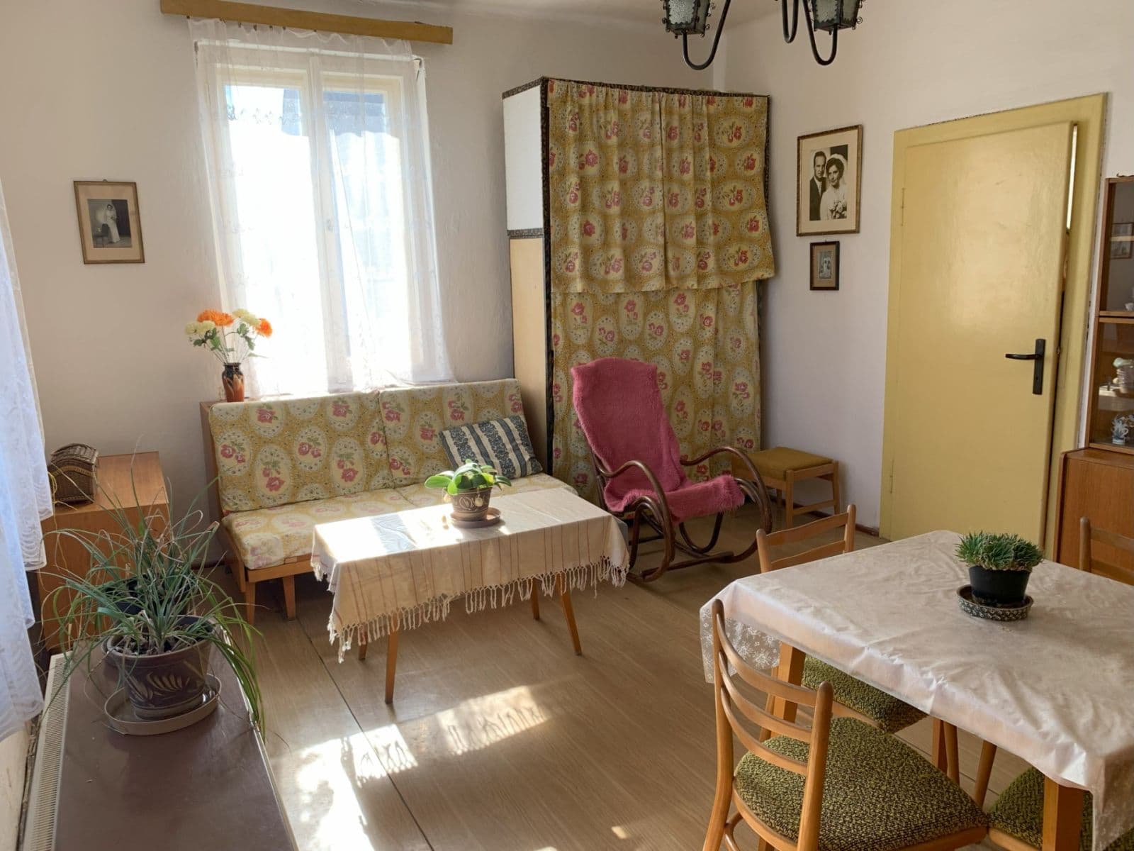 Prodej domu 200 m², pozemek 1.282 m², Požárníků, Dolní Bousov, Středočeský kraj Prodej domu 200 m², pozemek 1.282 m², Požárníků, Dolní Bousov, Středočeský kraj