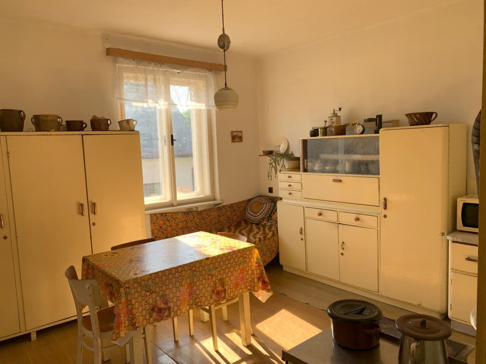 Prodej domu 200 m², pozemek 1.282 m², Požárníků, Dolní Bousov, Středočeský kraj Prodej domu 200 m², pozemek 1.282 m², Požárníků, Dolní Bousov, Středočeský kraj