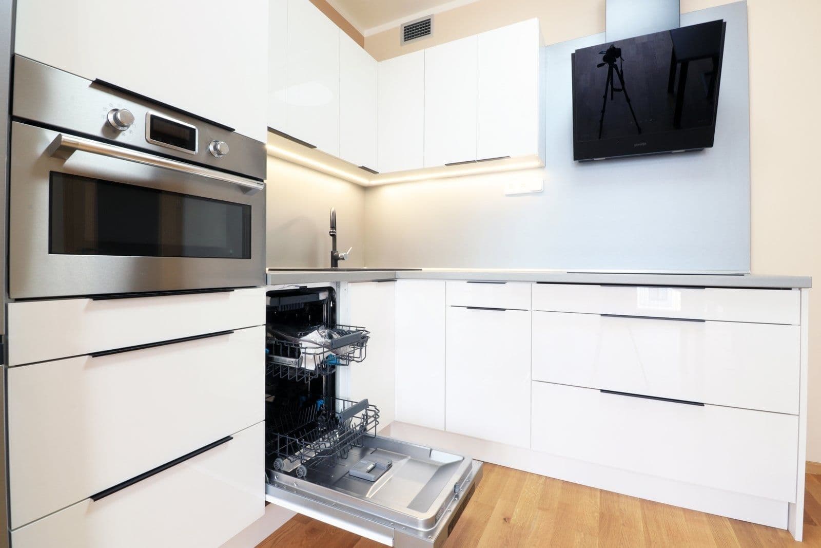 Pronájem bytu 2+kk 52 m², Smržových, Praha, Praha Pronájem bytu 2+kk 52 m², Smržových, Praha, Praha