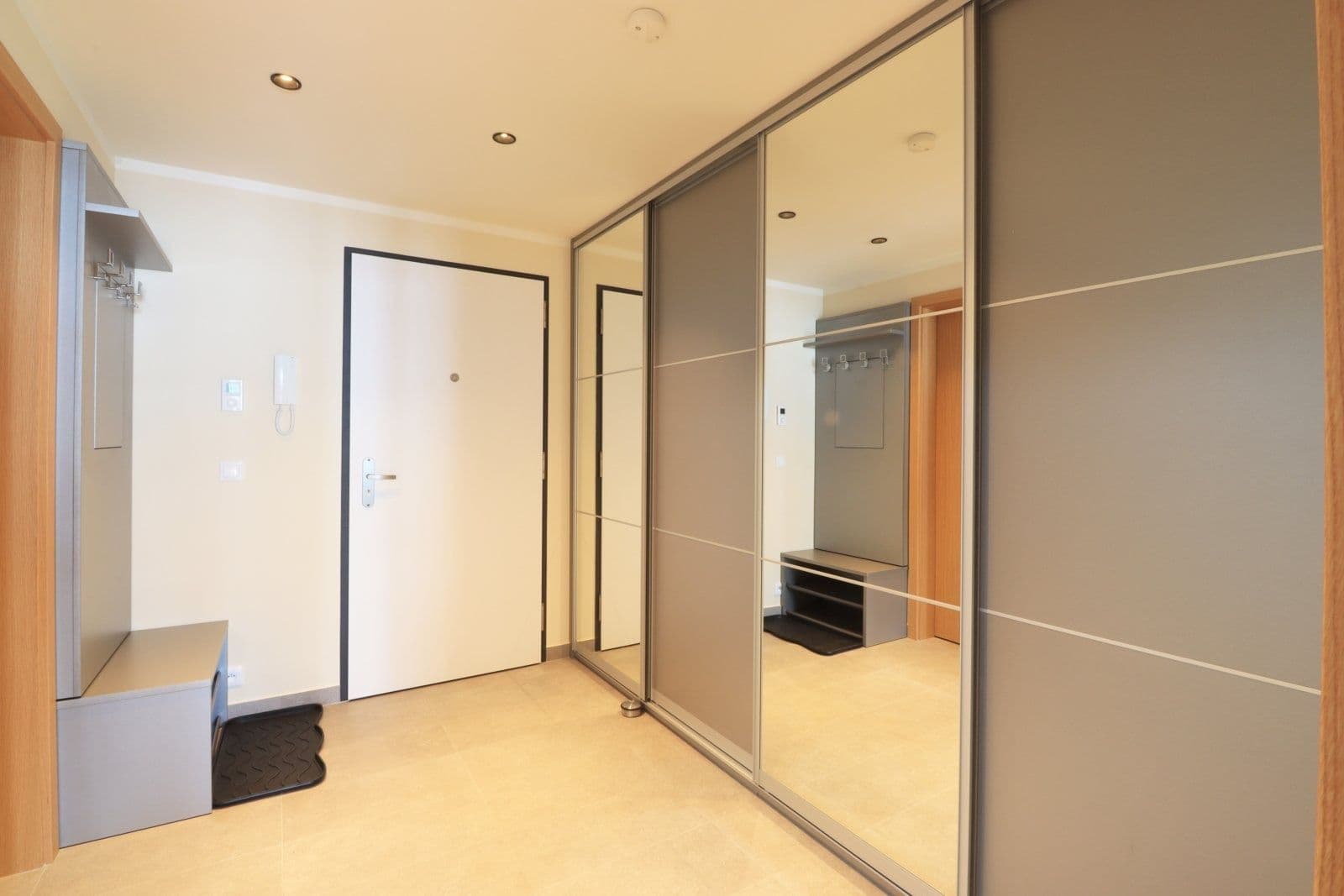 Pronájem bytu 2+kk 52 m², Smržových, Praha, Praha Pronájem bytu 2+kk 52 m², Smržových, Praha, Praha