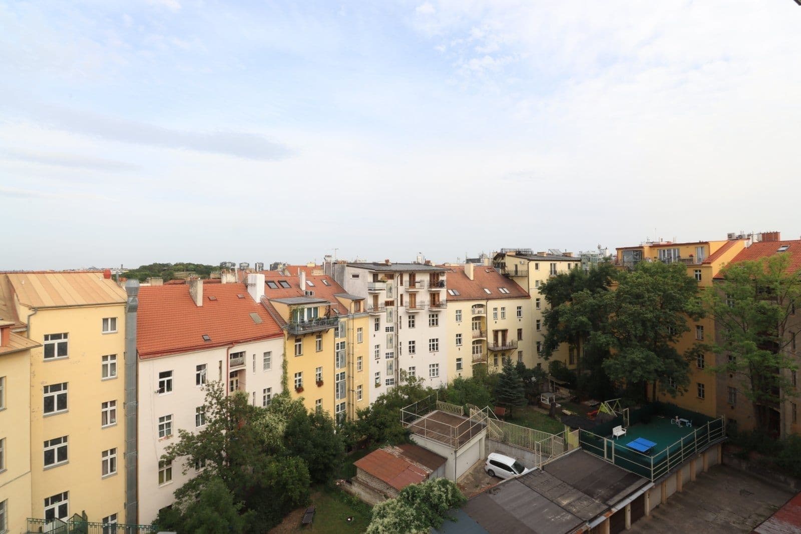 Pronájem bytu 5+1 200 m², Čajkovského, Praha, Praha Pronájem bytu 5+1 200 m², Čajkovského, Praha, Praha
