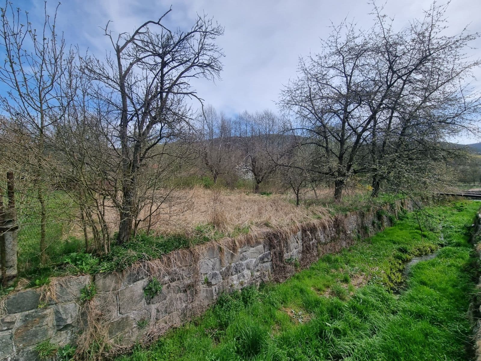 Prodej pozemku 713 m², Borač, Jihomoravský kraj Prodej pozemku 713 m², Borač, Jihomoravský kraj