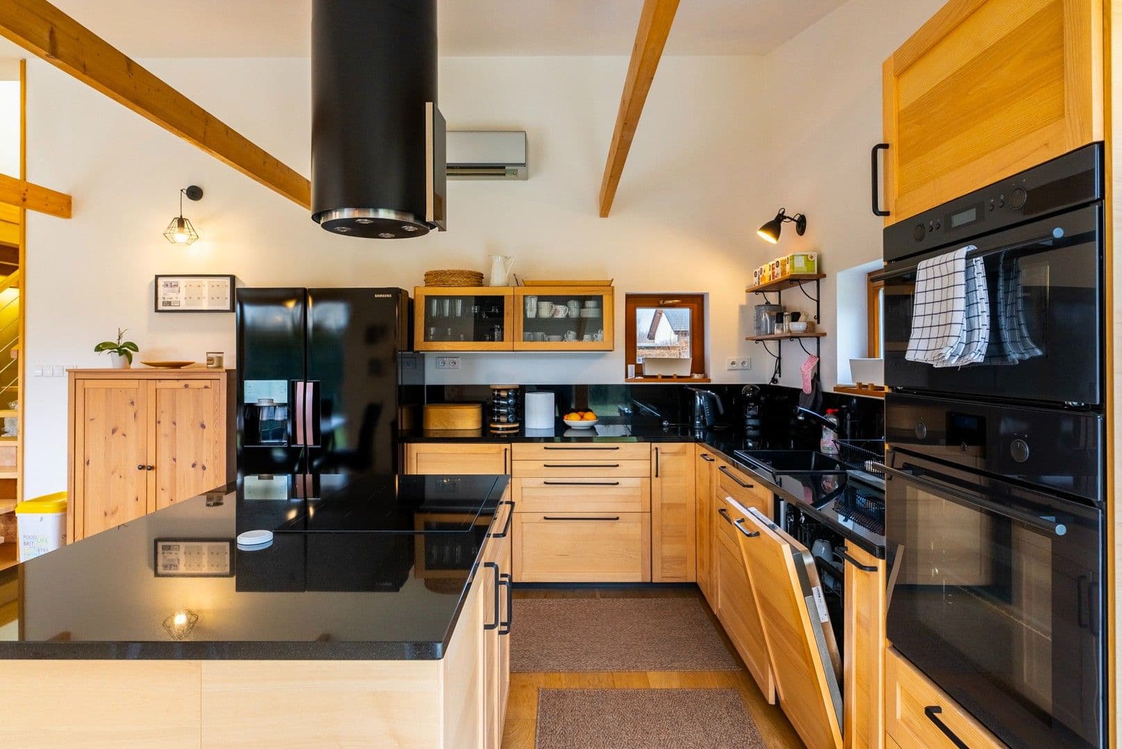 Prodej domu 150 m², pozemek 1.200 m², Borek, Středočeský kraj Prodej domu 150 m², pozemek 1.200 m², Borek, Středočeský kraj