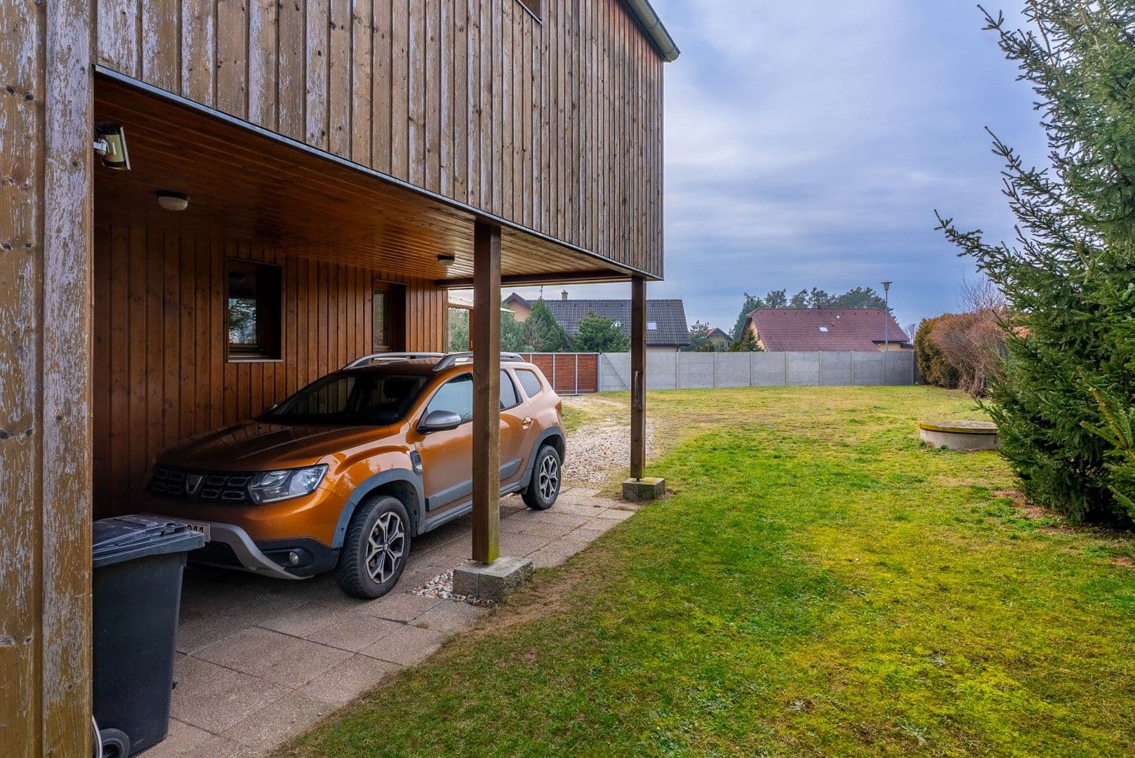 Prodej domu 150 m², pozemek 1.200 m², Borek, Středočeský kraj Prodej domu 150 m², pozemek 1.200 m², Borek, Středočeský kraj