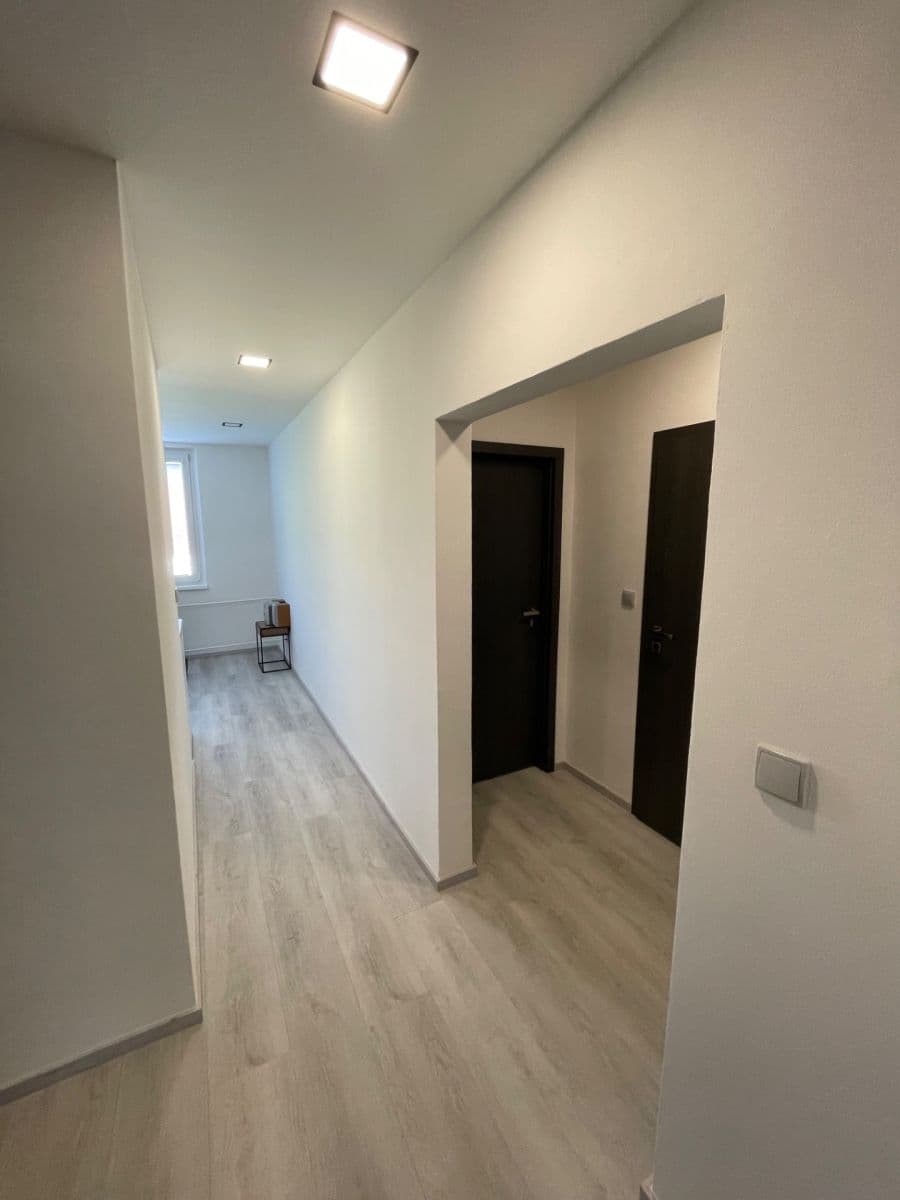 Prodej bytu 3+1 78 m², Dětská, Zlín, Zlínský kraj Prodej bytu 3+1 78 m², Dětská, Zlín, Zlínský kraj