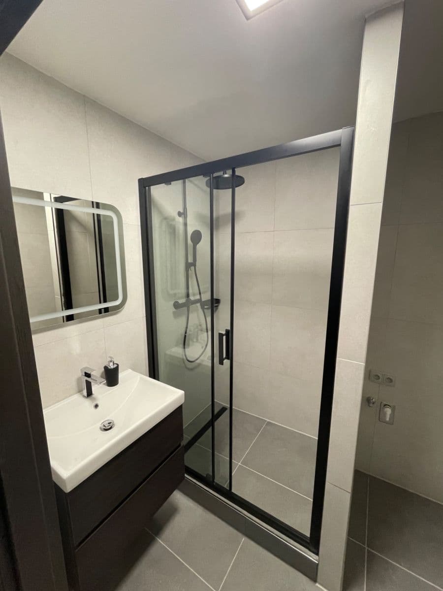 Prodej bytu 3+1 78 m², Dětská, Zlín, Zlínský kraj Prodej bytu 3+1 78 m², Dětská, Zlín, Zlínský kraj